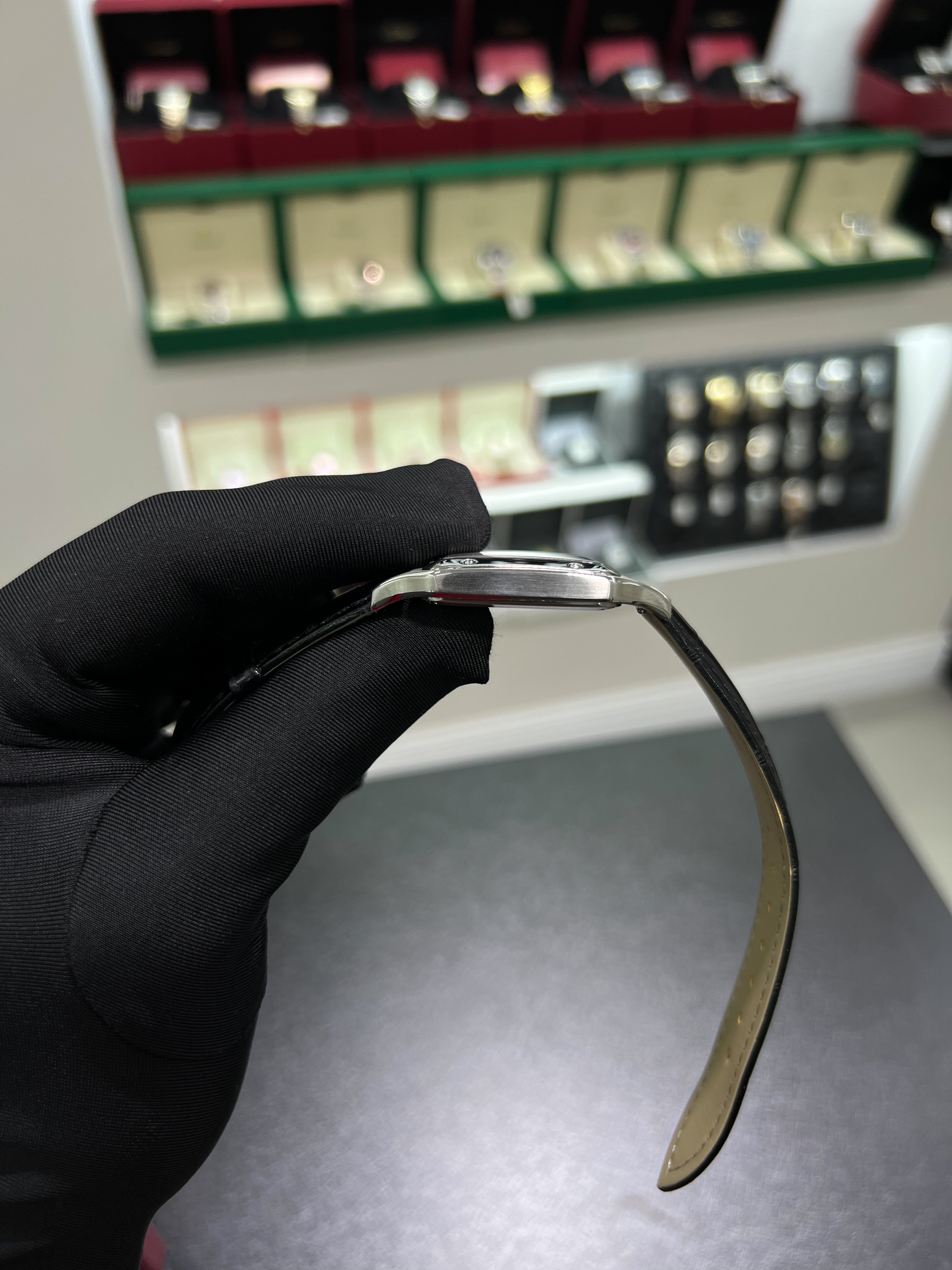 CARTIĖR SANTOS BLACK LEATHER