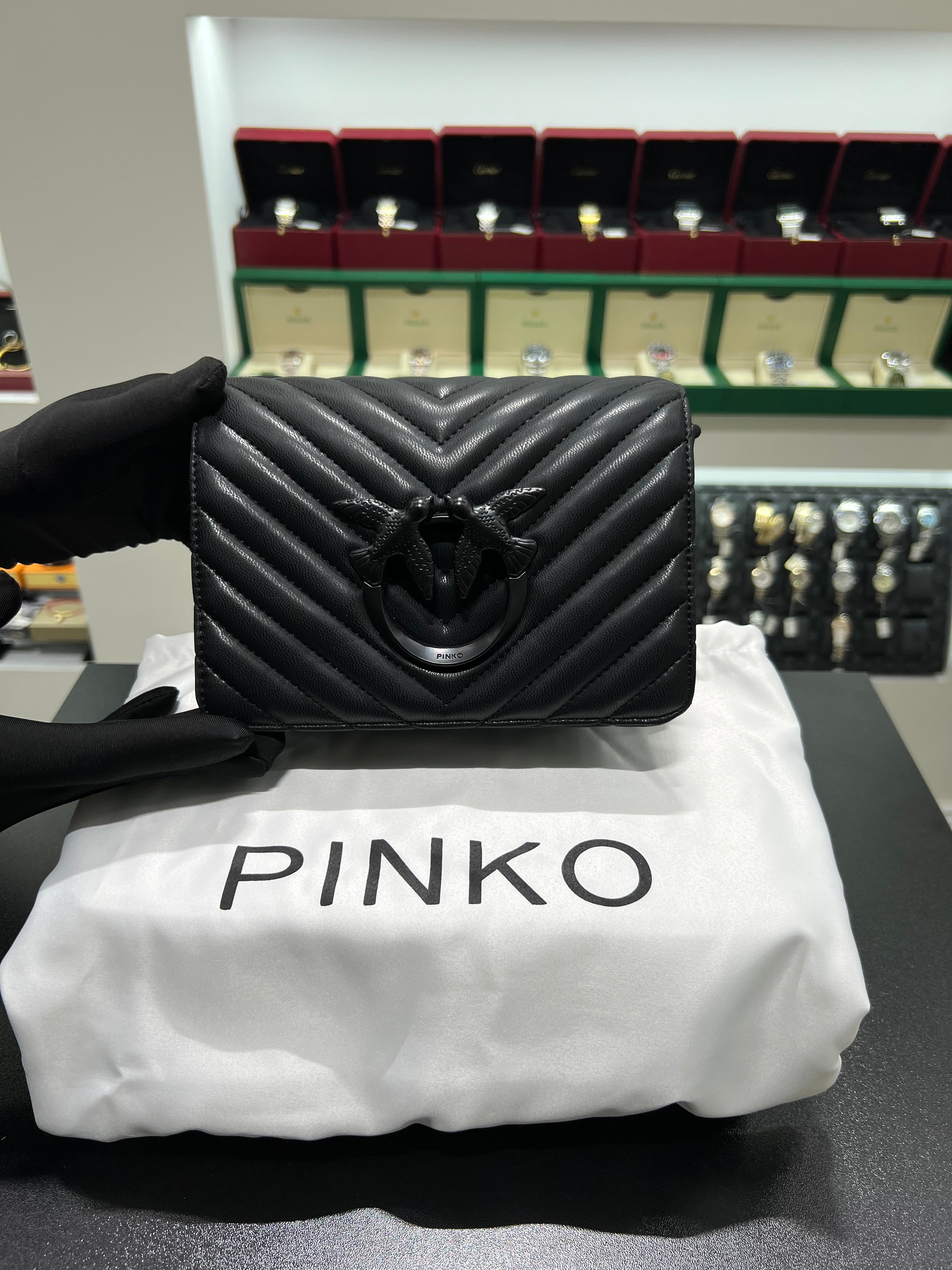 PINKŌ MINI LOVE BAG CLICK CHEVRON COLOUR BLOCK